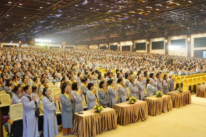 Bế mạc khóa tu Phật tử Đạo tràng Pháp Hoa miền Bắc tại chùa Bái Đính